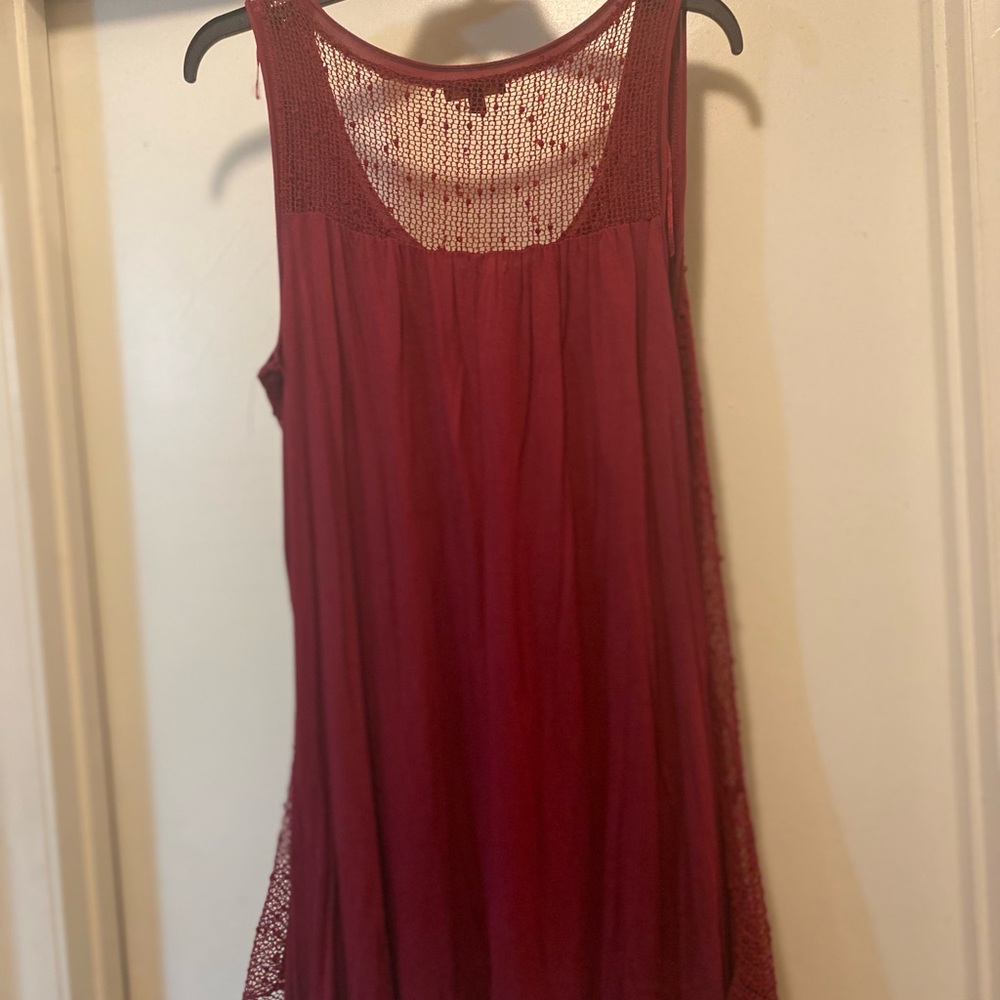 Beautiful.Burgundy lace and sequin sleeveless top.